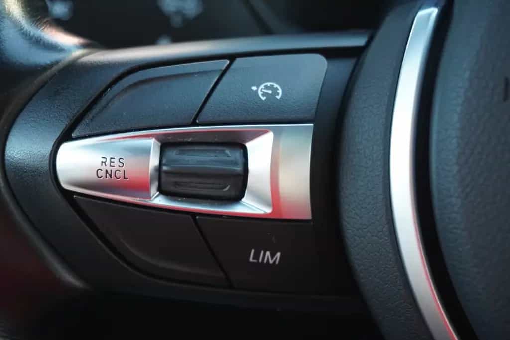 BMW 218 i Gran Tourer M-Sport AHK LED Panorama DAB 02/2021-photo-21