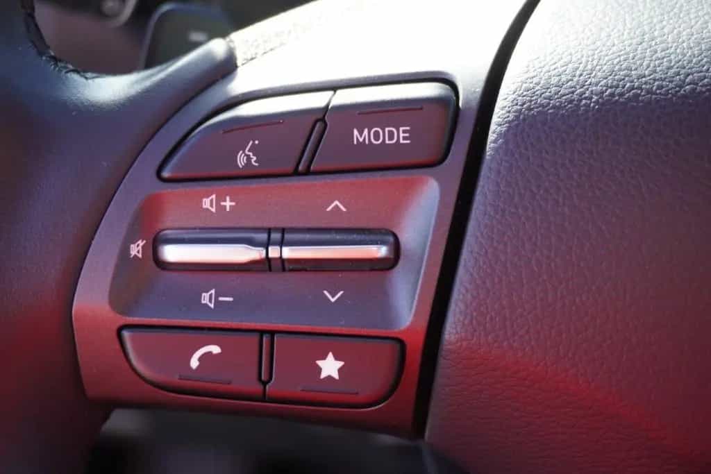 Hyundai KONA 1.0 T-GDI Klima SHZ Kamera Temp 06/2021-photo-19
