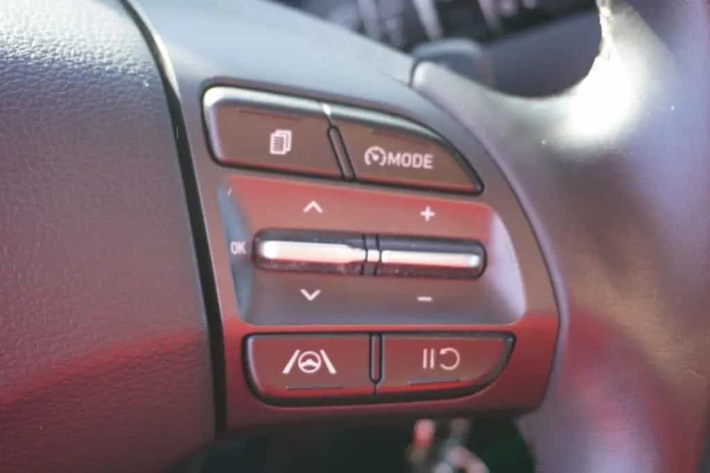 Hyundai KONA 1.0 T-GDI Klima SHZ Kamera Temp 06/2021-photo-20
