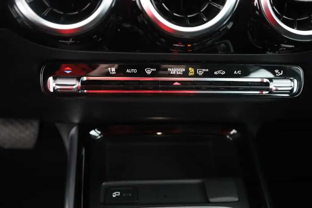 Mercedes-Benz B 220 B220 4Matic Progressive Widescreen AHK LED Navi 04/2019-photo-11