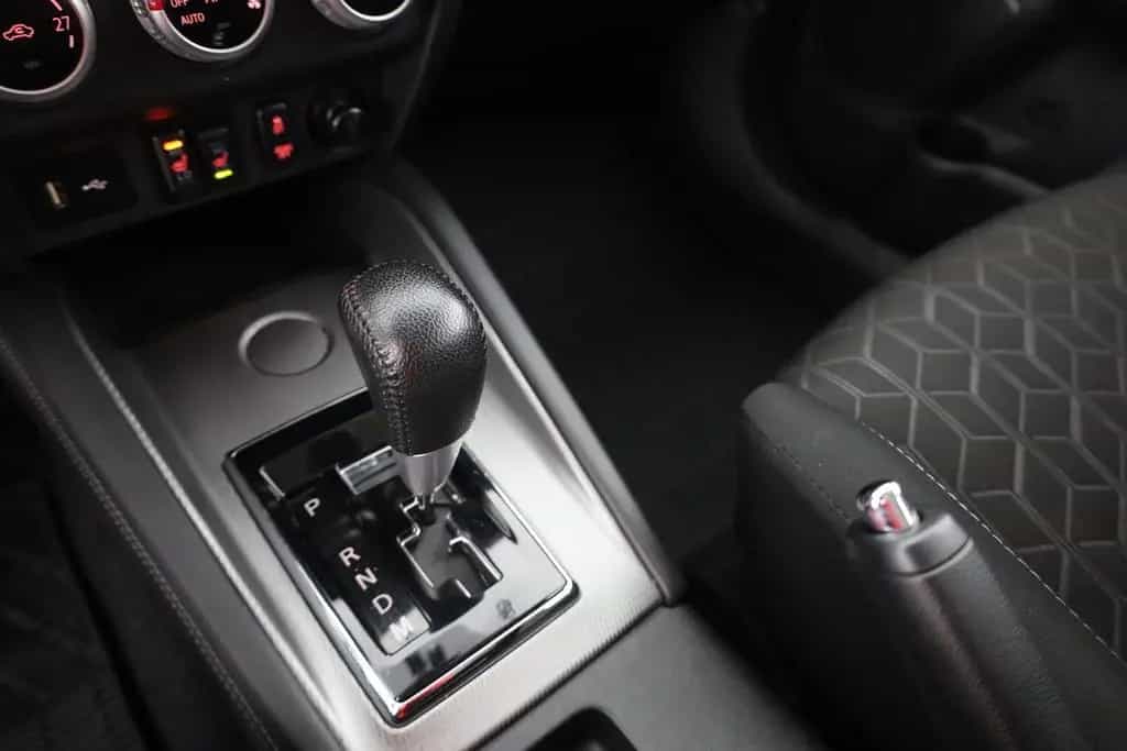 Mitsubishi ASX 2.0 MIVEC CVT Intro Edition LED Navi AHK PDC 03/2020-photo-12