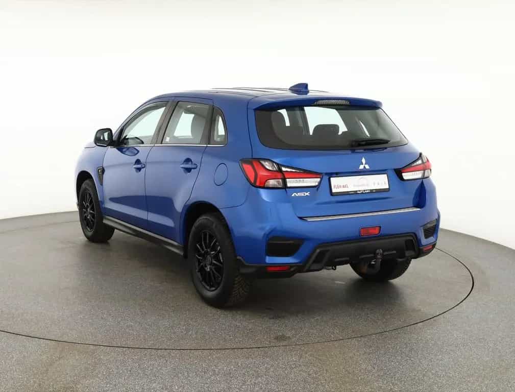 Mitsubishi ASX 2.0 MIVEC CVT Intro Edition LED Navi AHK PDC 03/2020-photo-2