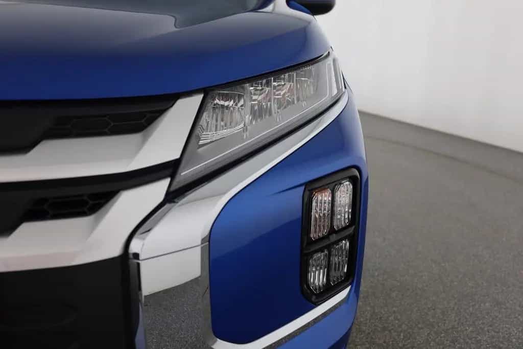 Mitsubishi ASX 2.0 MIVEC CVT Intro Edition LED Navi AHK PDC 03/2020-photo-25