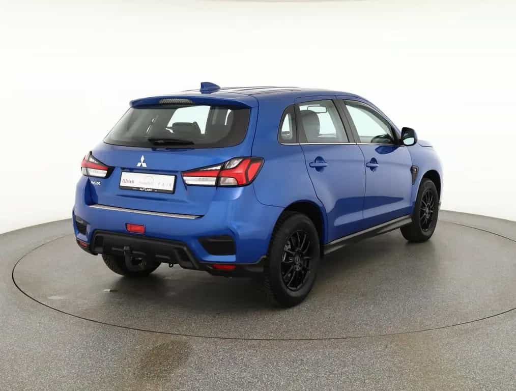Mitsubishi ASX 2.0 MIVEC CVT Intro Edition LED Navi AHK PDC 03/2020-photo-4