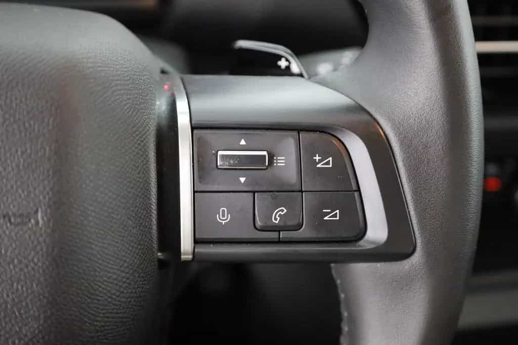 Citroën C4 1.2  e-THP EAT8 Feel Pack LED Navi Kamera PDC 06/2023-photo-15