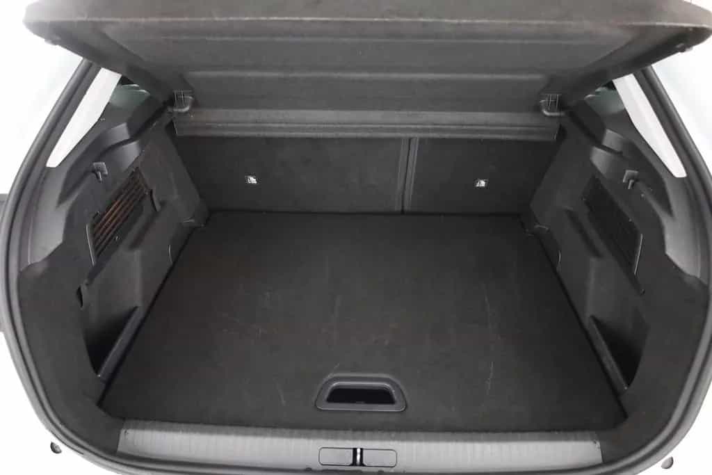 Citroën C4 1.2  e-THP EAT8 Feel Pack LED Navi Kamera PDC 06/2023-photo-23