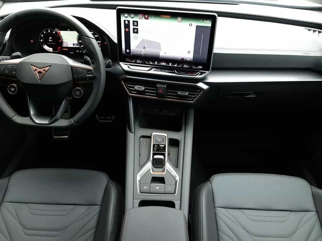 Cupra Formentor VZ 265 PS 7-GangDSG *Sennheiser*Leder* 11/2025-photo-6