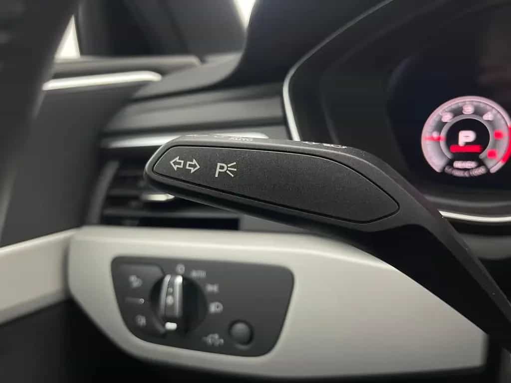 Audi A4 40 TDI advanced  LED*VIRT*KESSY*PARK*KAM* 08/2021-photo-18