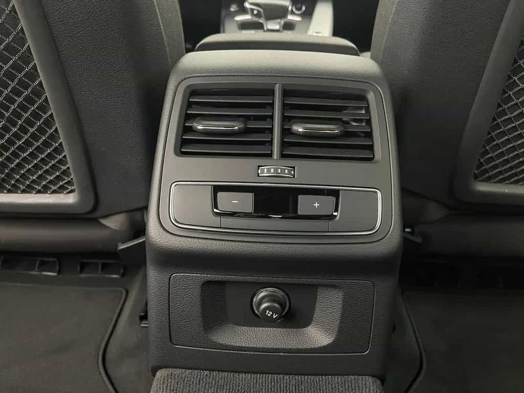 Audi A4 40 TDI advanced  LED*VIRT*KESSY*PARK*KAM* 08/2021-photo-35