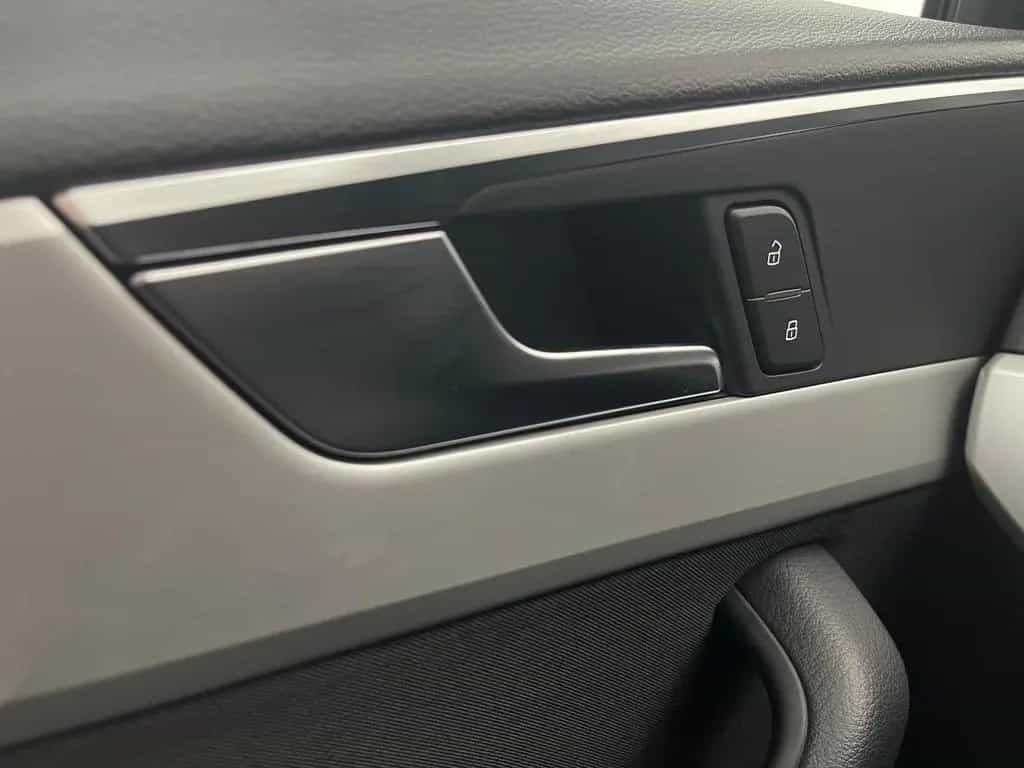 Audi A4 40 TDI advanced  LED*VIRT*KESSY*PARK*KAM* 08/2021-photo-40