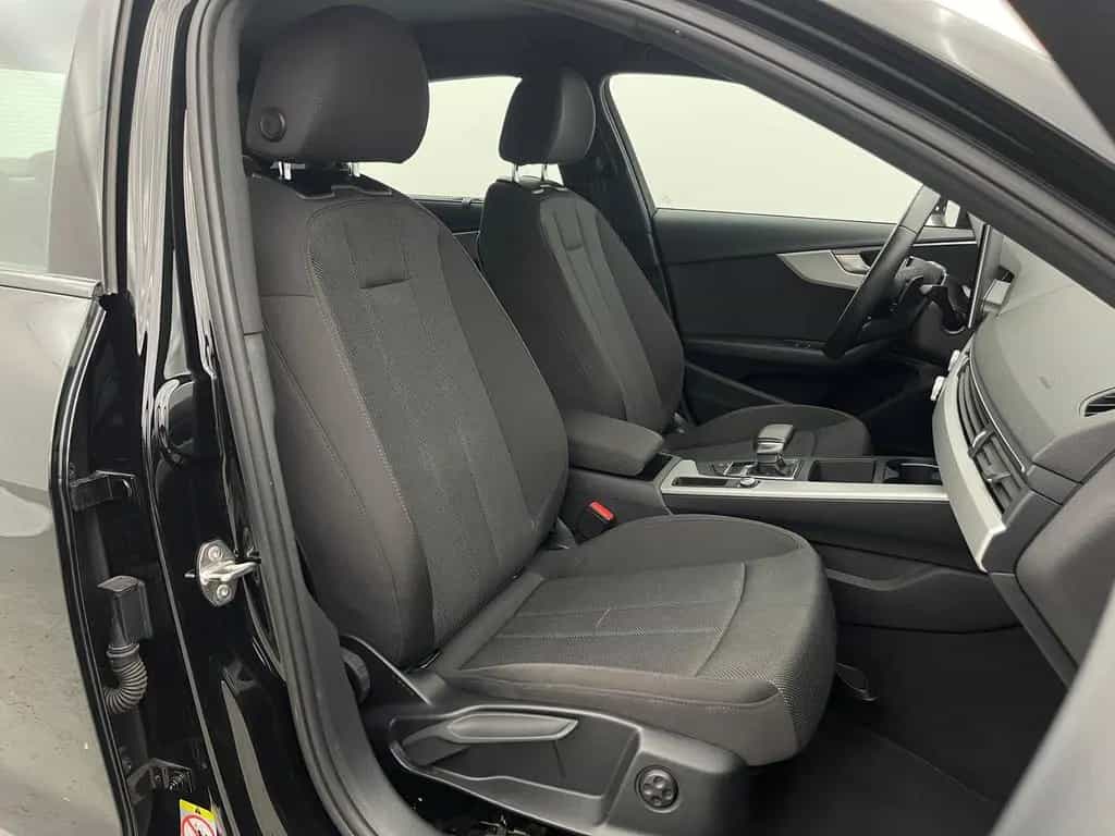 Audi A4 40 TDI advanced  LED*VIRT*KESSY*PARK*KAM* 08/2021-photo-44