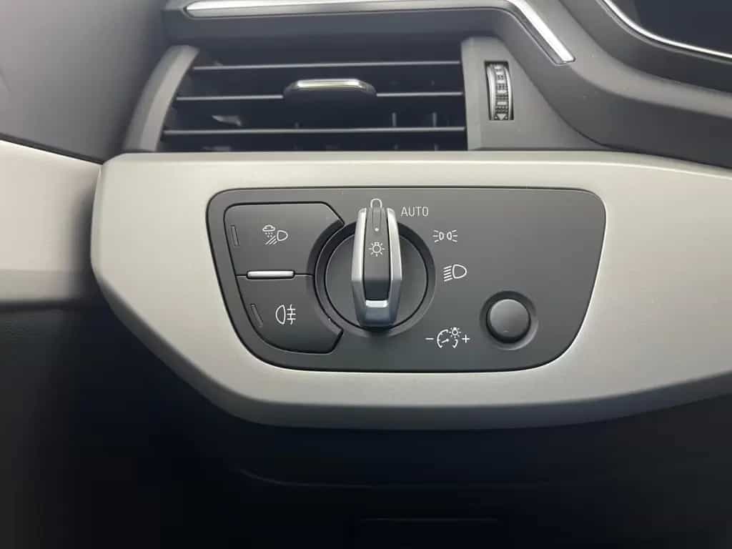 Audi A4 40TDI advanced *LED*ACC*KAM*SHZ*MEM*VIRT*LANE 10/2022-photo-16