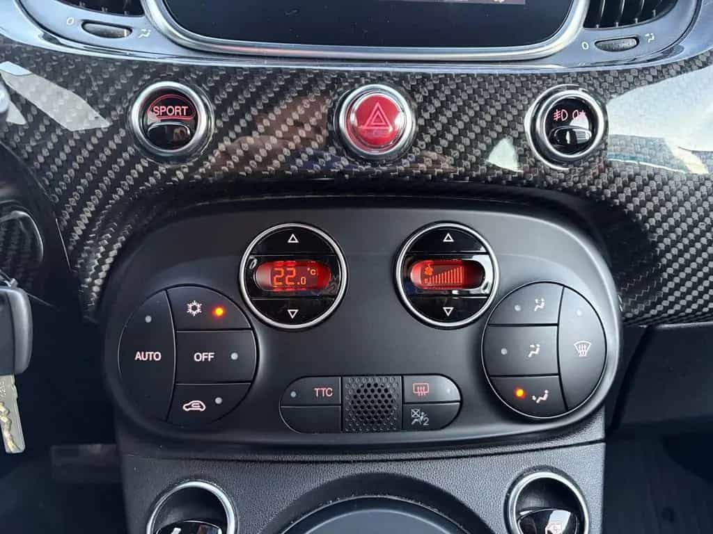 Abarth Abarth595 Esseesse/Carbon/Beat/Akrapovic/70Jahre 07/2019-photo-29
