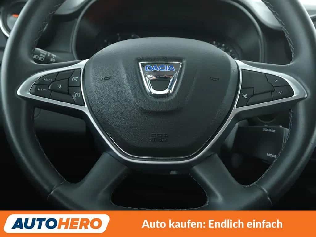 Dacia Duster 1.3 TCe Extreme Aut.*NAVI*360°CAM*PDC*SHZ 11/2022-photo-18