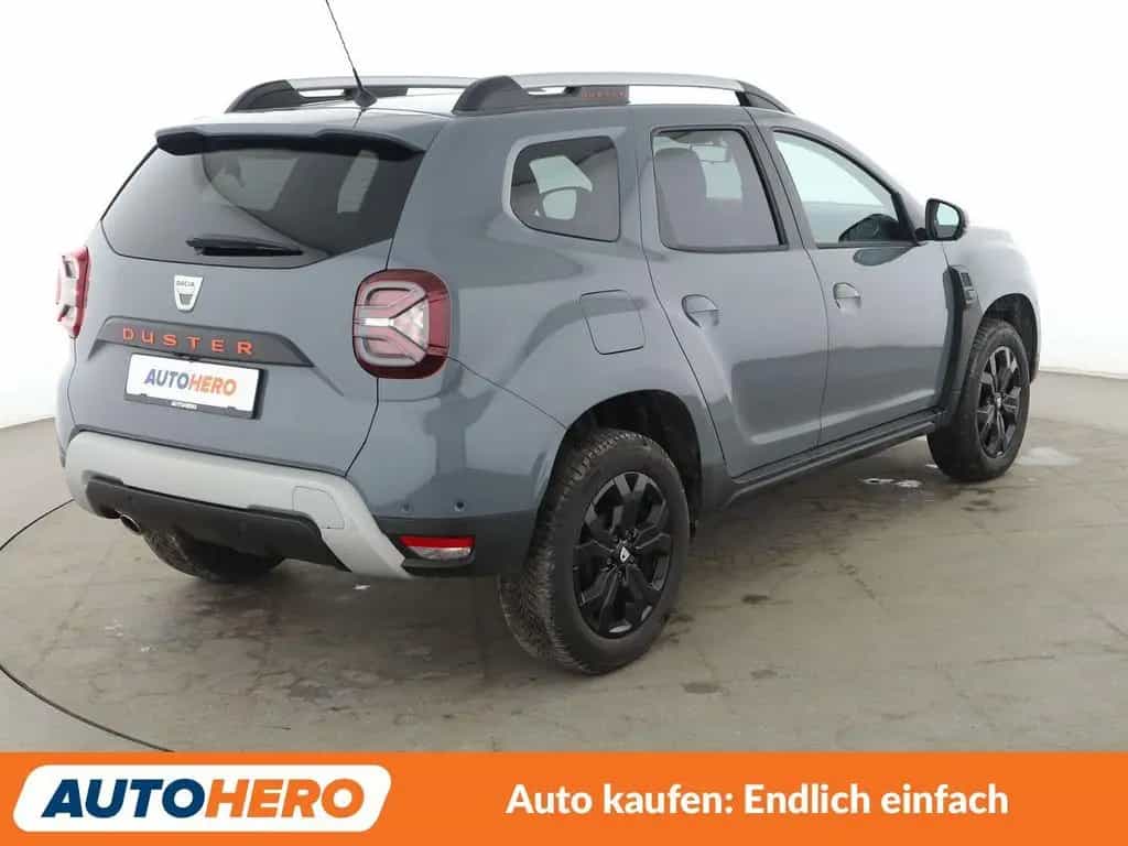 Dacia Duster 1.3 TCe Extreme Aut.*NAVI*360°CAM*PDC*SHZ 11/2022-photo-5