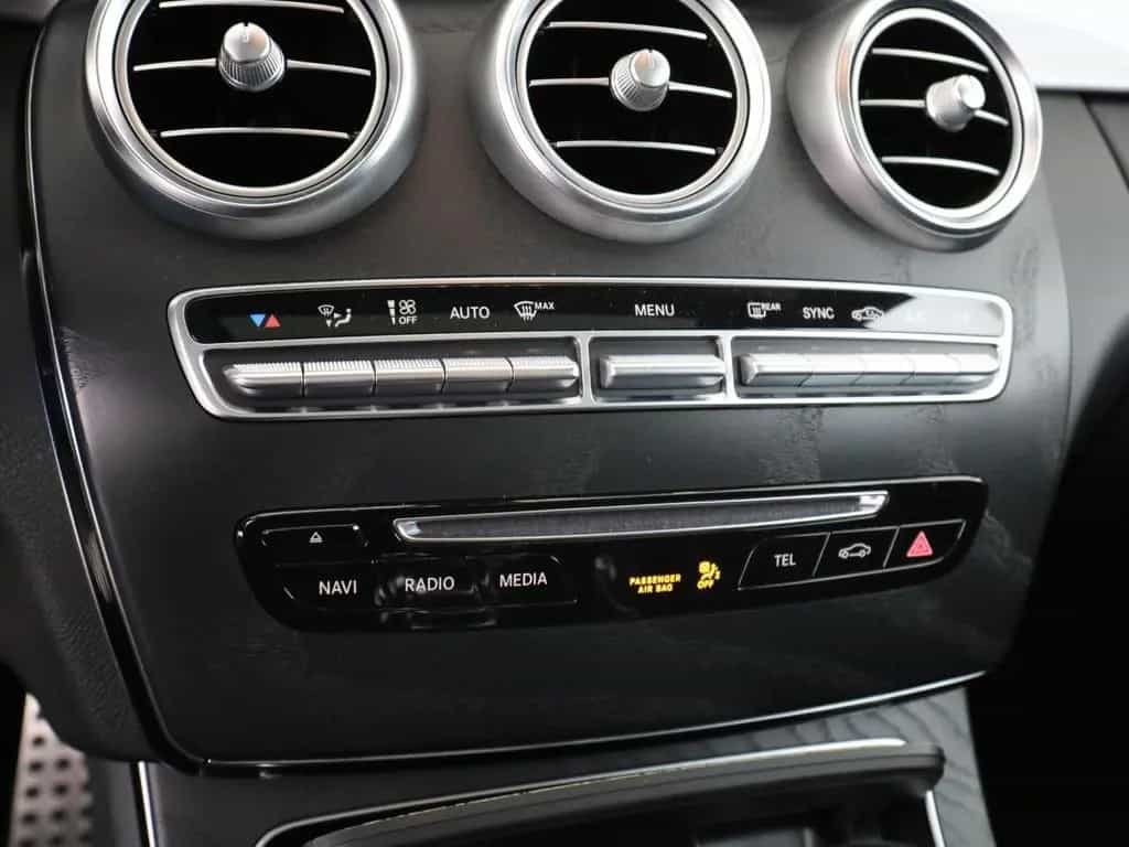 Mercedes-Benz C-Class 200 Coupe AMG*Panorama*LED*Navigation*PTS*SHZ* 01/2018-photo-13