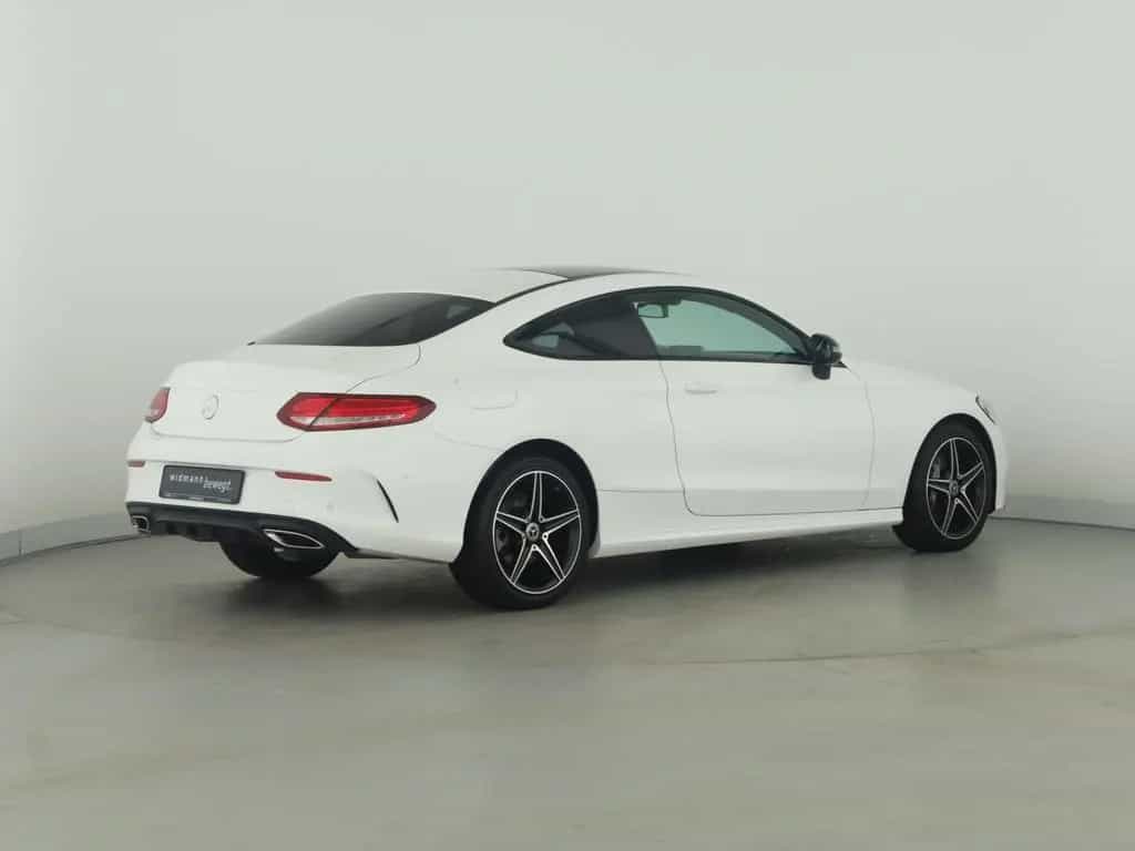 Mercedes-Benz C-Class 200 Coupe AMG*Panorama*LED*Navigation*PTS*SHZ* 01/2018-photo-5