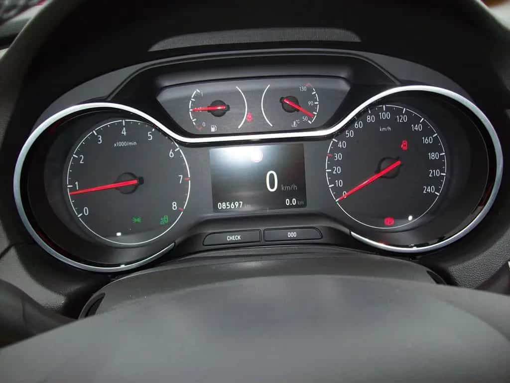 Opel Grandland (X) 1.2 T LED 360* SHZ LHZ Navi AHK 10/2021-photo-13