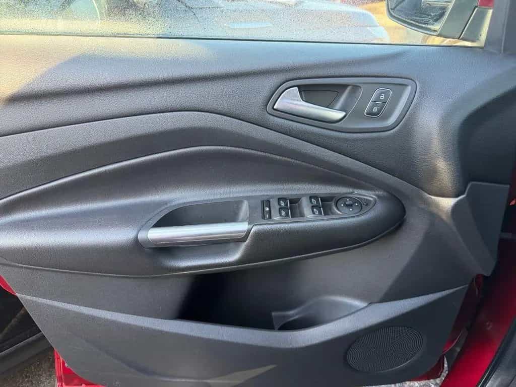 Ford Kuga 1.5 EcoBoost 2x4 Cool & Connect 11/2018-photo-11
