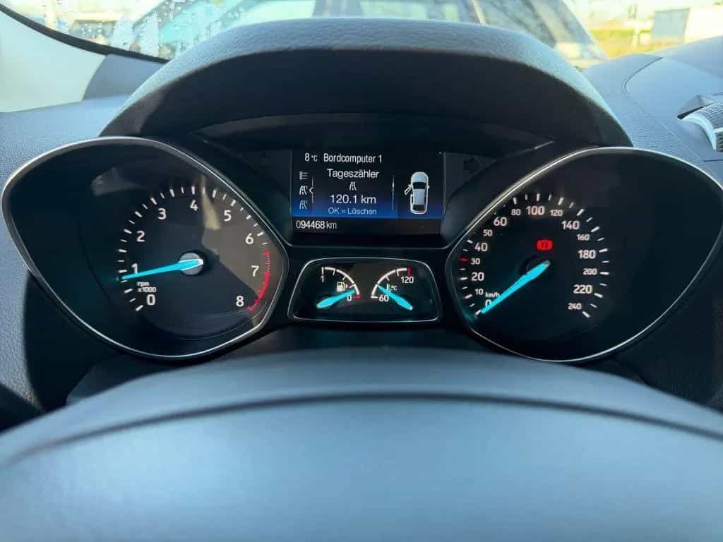 Ford Kuga 1.5 EcoBoost 2x4 Cool & Connect 11/2018-photo-16