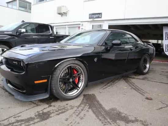 Dodge Challenger SRT Hellcat 6,2ltr - 527kw Schalter L 11/2015-photo-2
