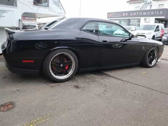 Dodge Challenger SRT Hellcat 6,2ltr - 527kw Schalter L 11/2015-photo-6