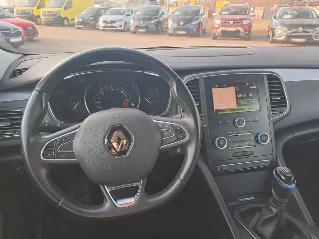 Renault Talisman Grandtour Life 06/2017-photo-12