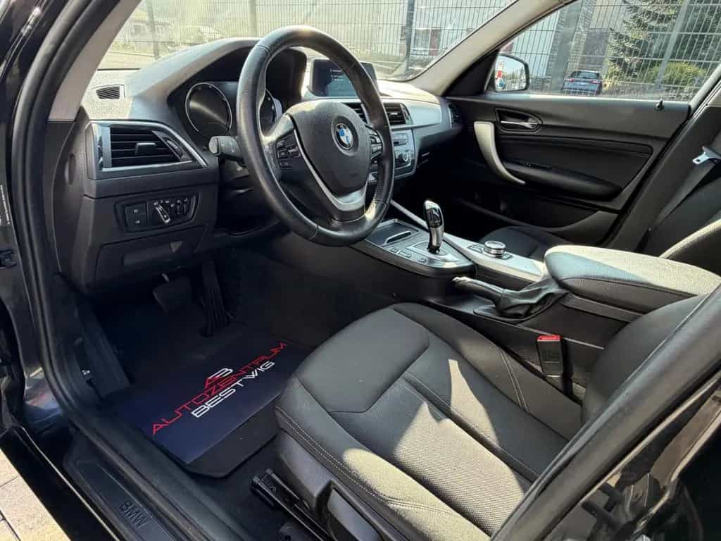 BMW 1 Series 118 i Advantage*8-FACH*SHZG*AUTOMATIK*PDC*TOP 02/2019-photo-10