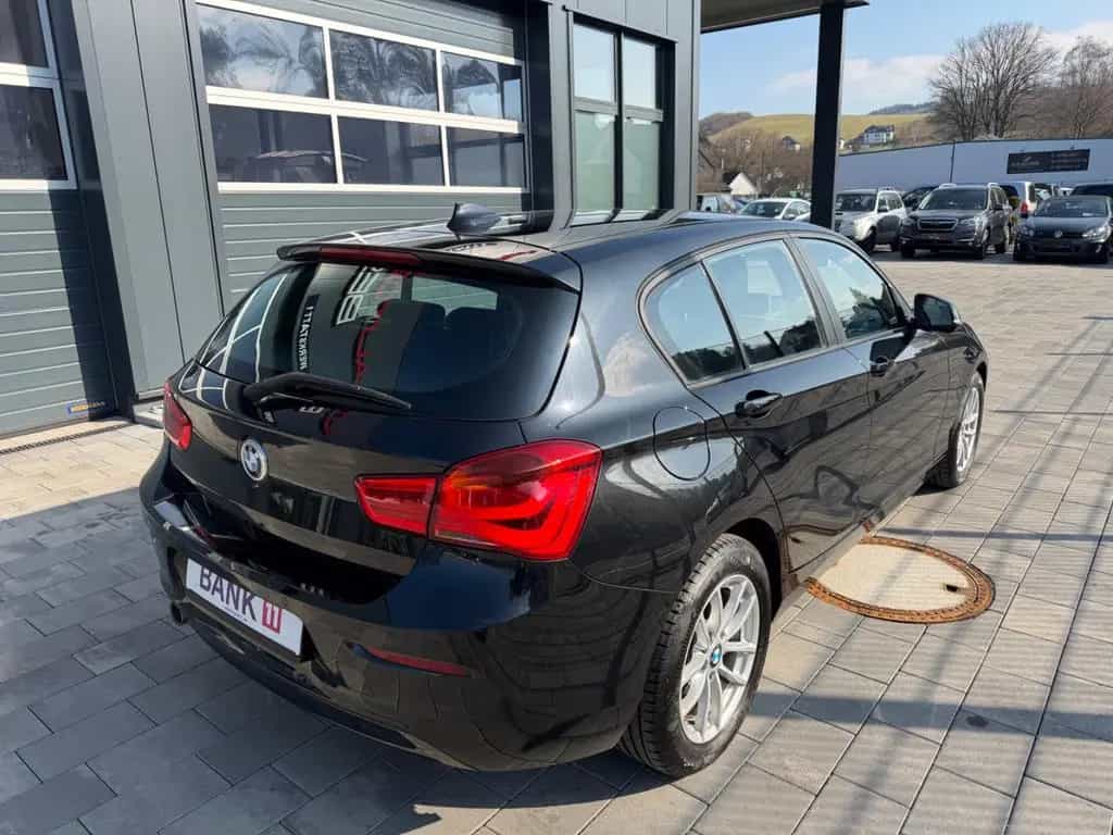 BMW 1 Series 118 i Advantage*8-FACH*SHZG*AUTOMATIK*PDC*TOP 02/2019-photo-17