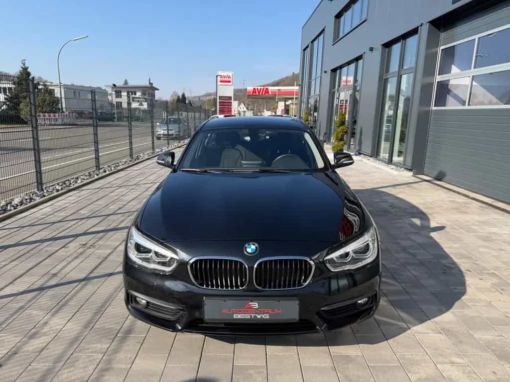 BMW 1 Series 118 i Advantage*8-FACH*SHZG*AUTOMATIK*PDC*TOP 02/2019-photo-3