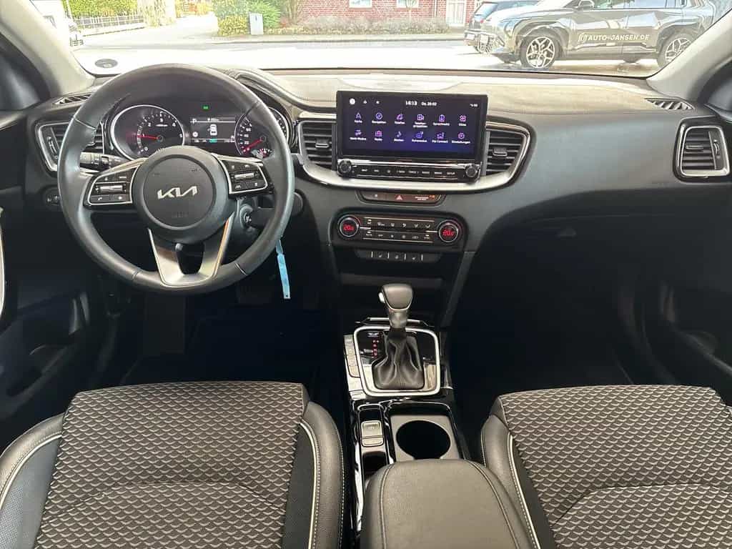 Kia XCeed 1.6 CRDi 48V DCT Vision *inkl. Winterräder 11/2023-photo-13