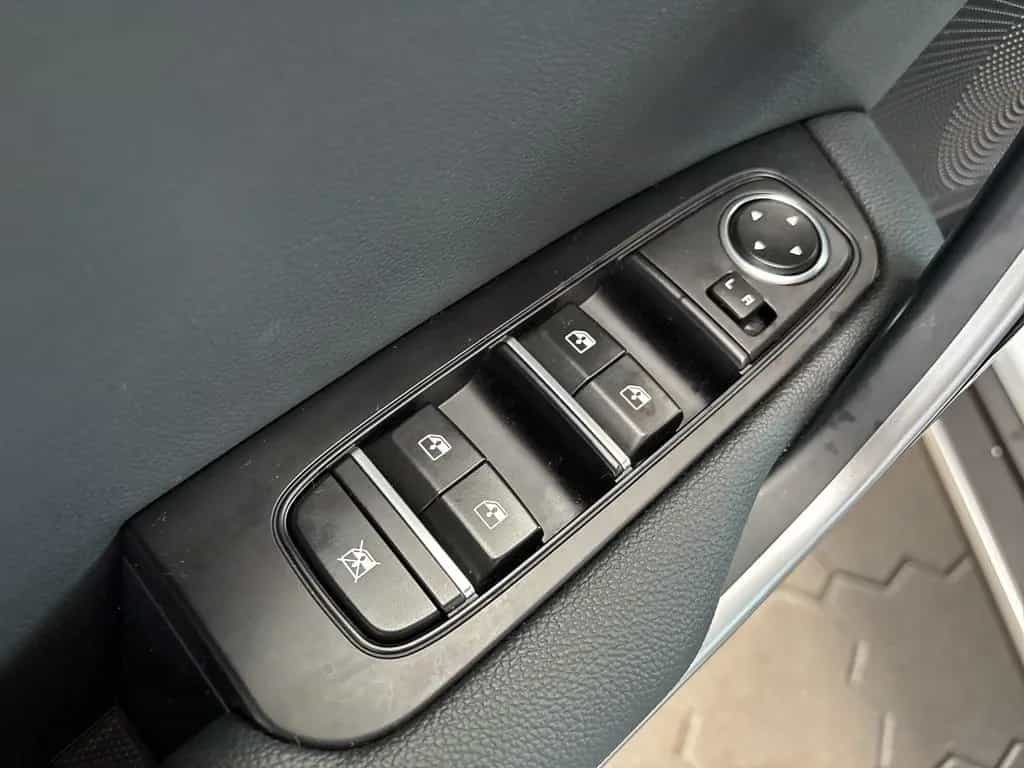 Kia XCeed 1.6 CRDi 48V DCT Vision *inkl. Winterräder 11/2023-photo-20