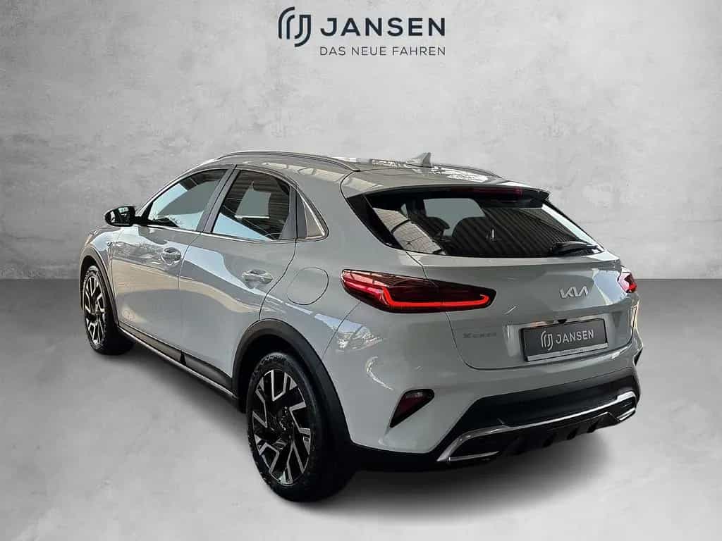 Kia XCeed 1.6 CRDi 48V DCT Vision *inkl. Winterräder 11/2023-photo-4