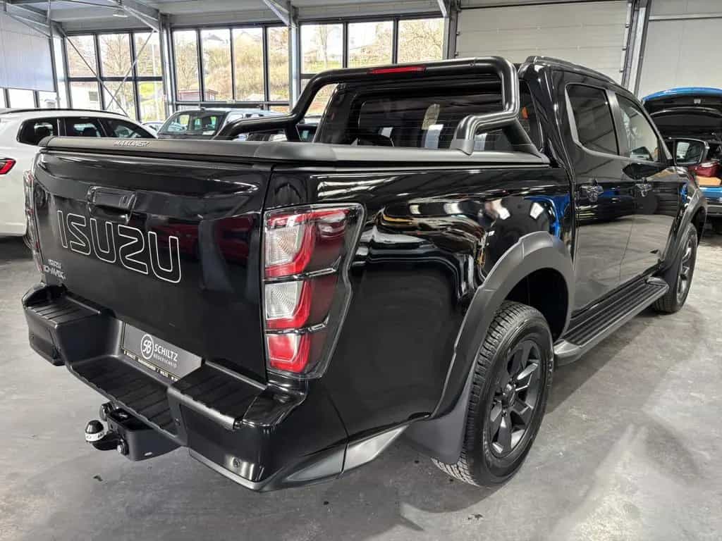 Isuzu D-Max Double Cab 1.9 V-Cross 163HP 02/2026-photo-2