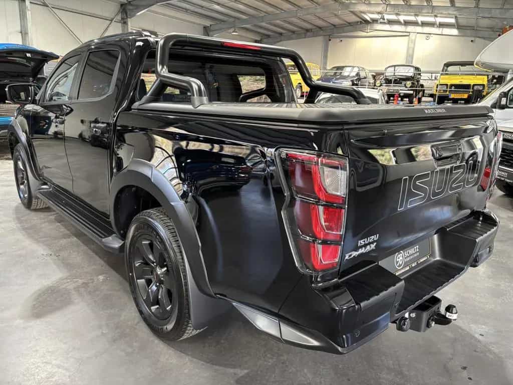 Isuzu D-Max Double Cab 1.9 V-Cross 163HP 02/2026-photo-4