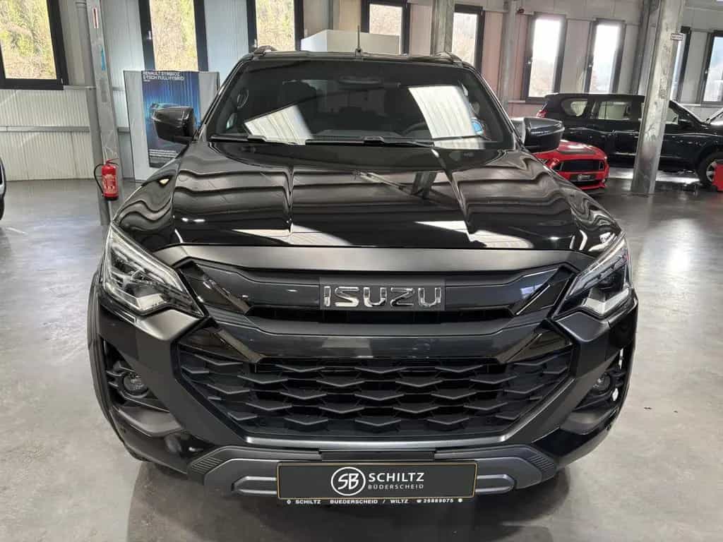 Isuzu D-Max Double Cab 1.9 V-Cross 163HP 02/2026-photo-6