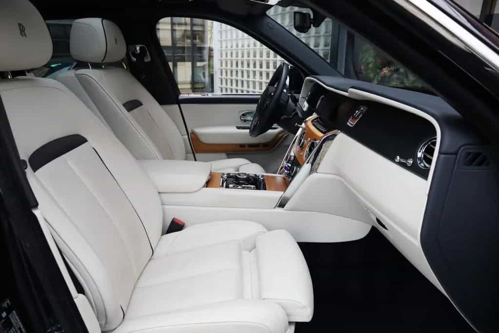 Rolls-Royce Cullinan 6.75 V12 | Bespoke Audio, Massage, Ente 05/2019-photo-13