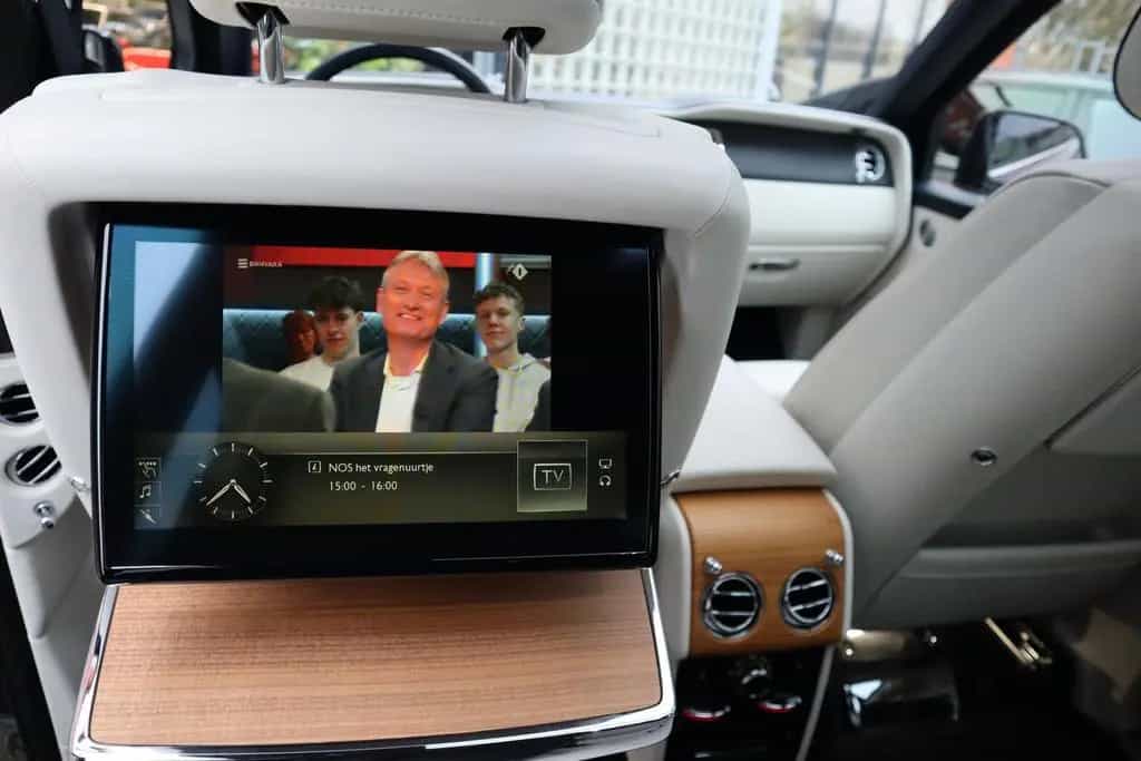 Rolls-Royce Cullinan 6.75 V12 | Bespoke Audio, Massage, Ente 05/2019-photo-22