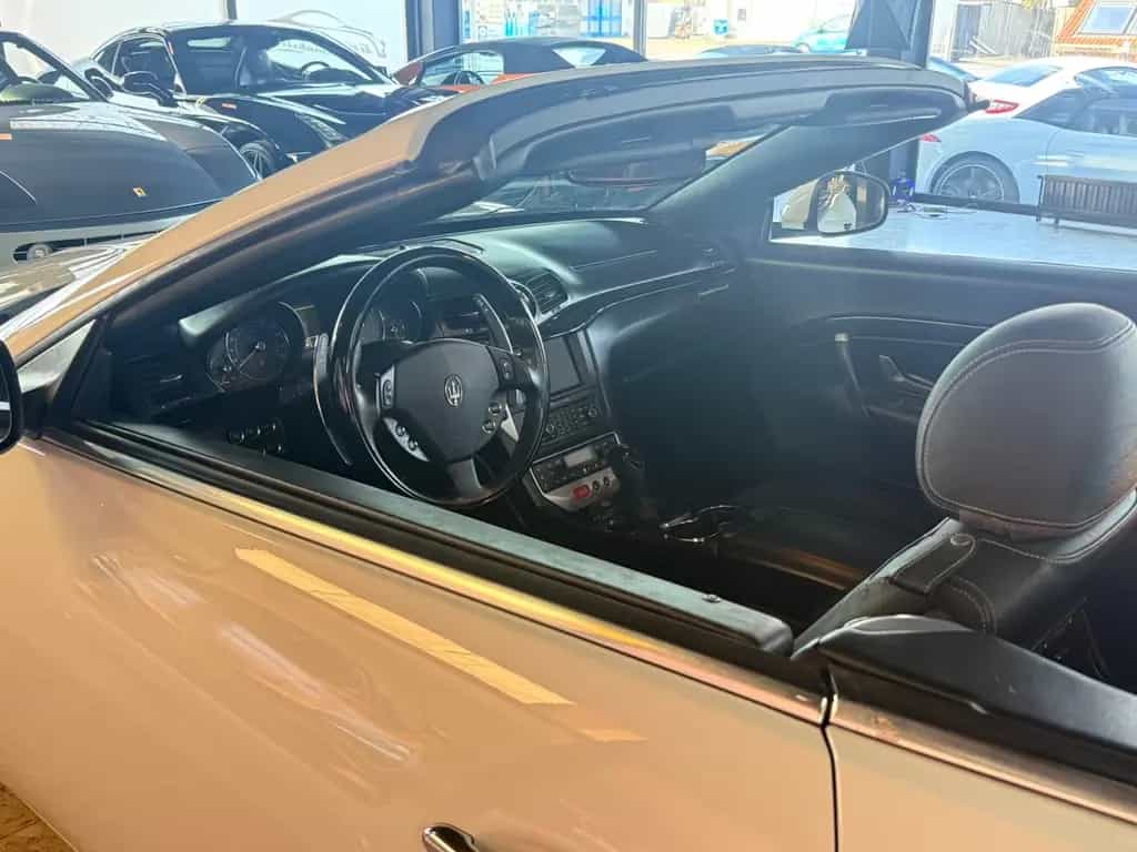 Maserati GranCabrio 4.7 V8 Automatik ++EMOTION PUR++ 07/2011-photo-23