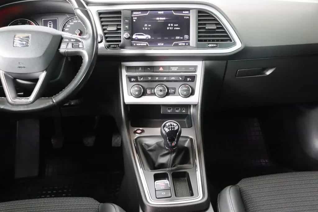 Seat Leon ST 1.4 TSI Xcellence 08/2018-photo-16