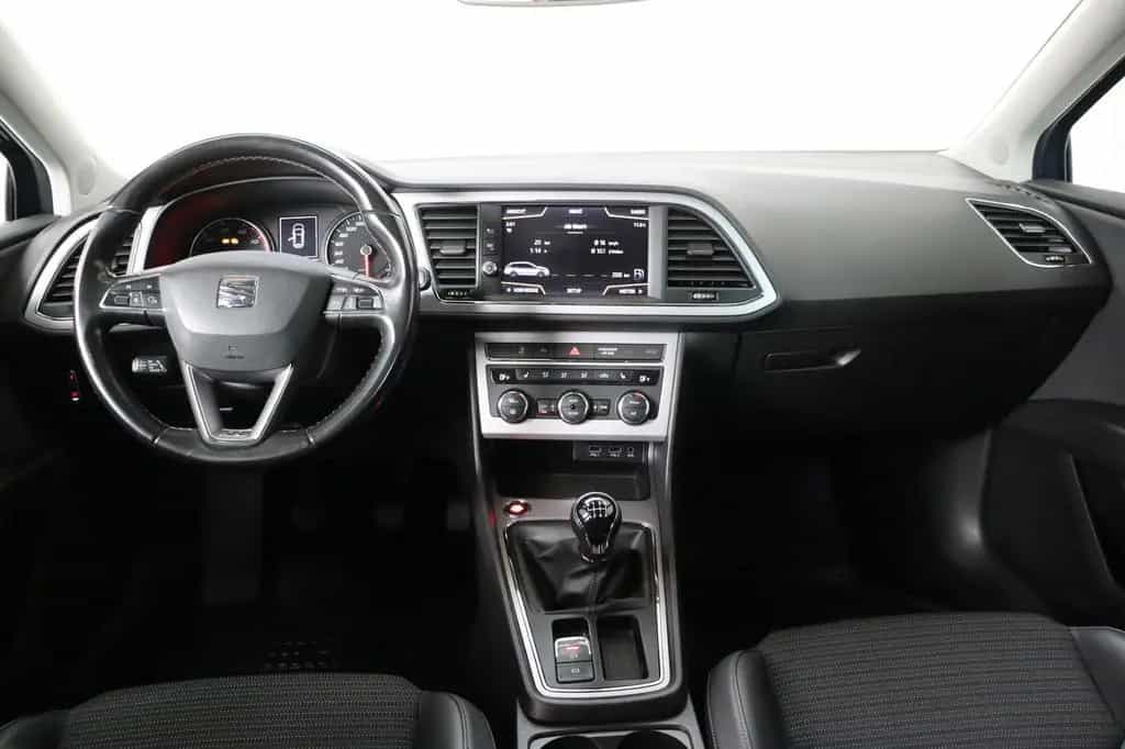 Seat Leon ST 1.4 TSI Xcellence 08/2018-photo-17