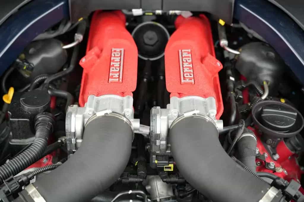 Ferrari Portofino M Magnetorheologisches Fahrwerk 02/2023-photo-28