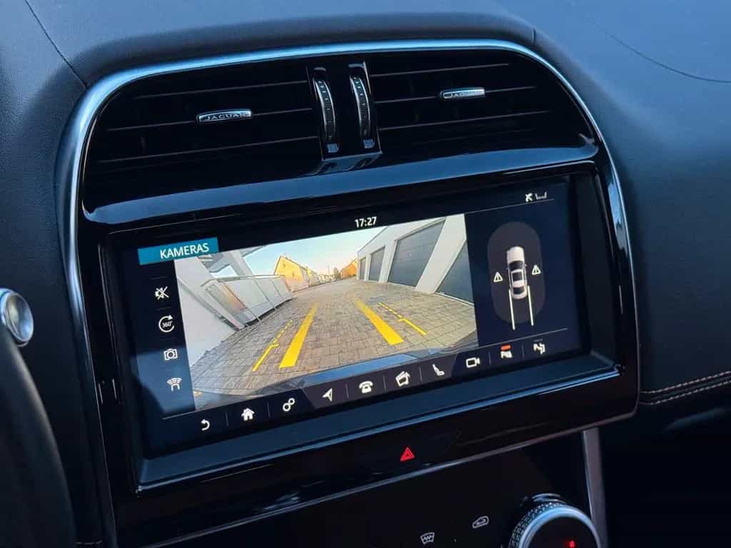 Jaguar XE D180 R-Dynamic SE Lim 360°|HuD|Leder|TWA|Memo 06/2019-photo-10