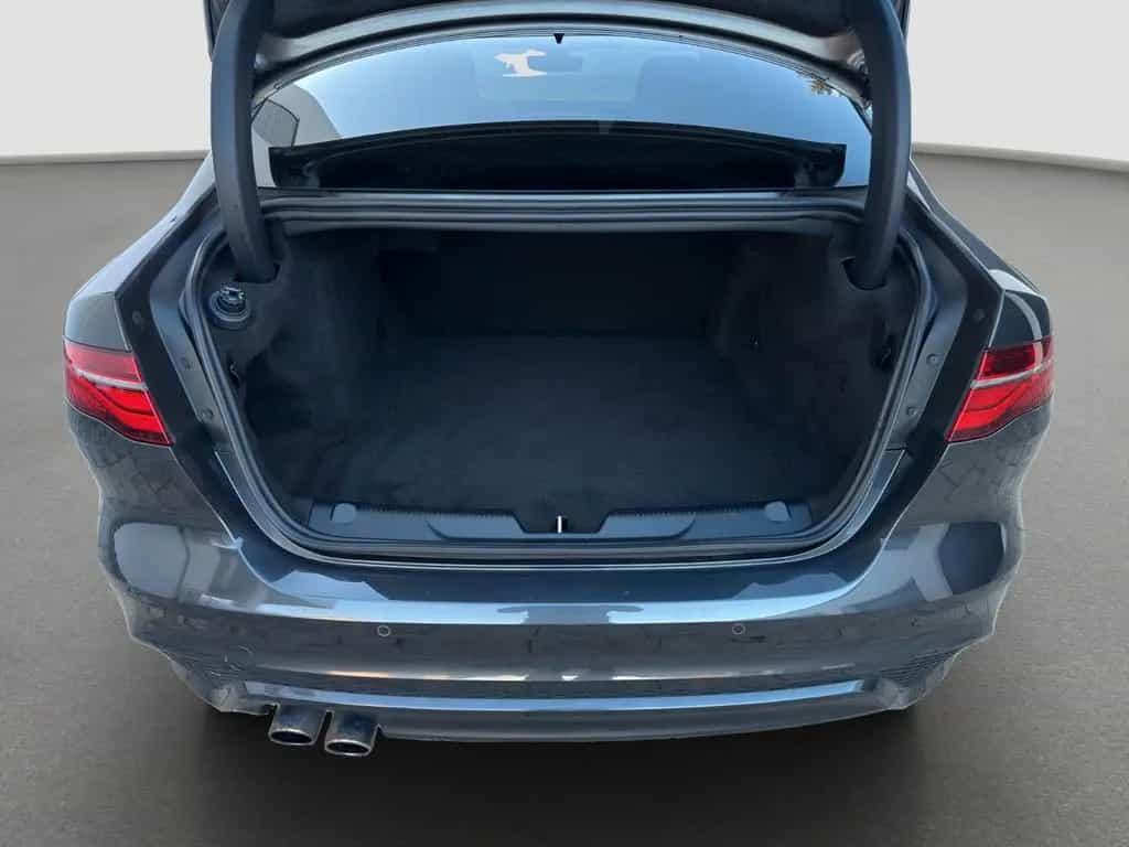 Jaguar XE D180 R-Dynamic SE Lim 360°|HuD|Leder|TWA|Memo 06/2019-photo-22