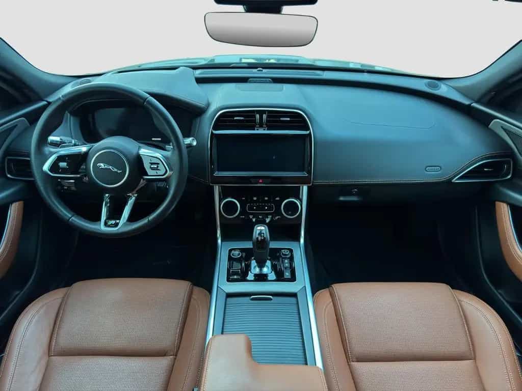 Jaguar XE D180 R-Dynamic SE Lim 360°|HuD|Leder|TWA|Memo 06/2019-photo-7