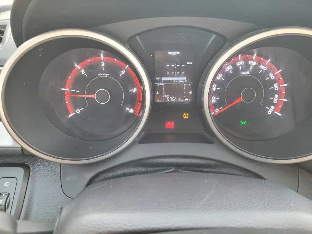 Ssangyong Tivoli 1.6 e-XDi 160 SAPPHIRE 4WD 03/2017-photo-14