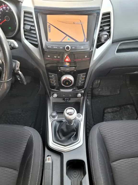 Ssangyong Tivoli 1.6 e-XDi 160 SAPPHIRE 4WD 03/2017-photo-20