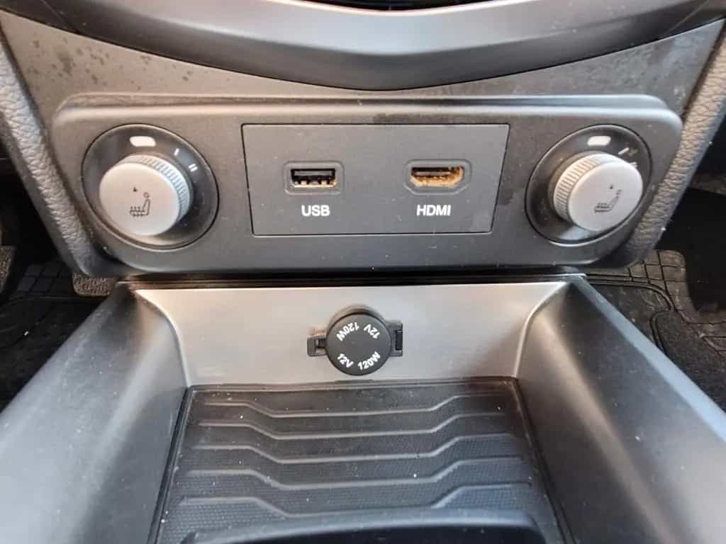 Ssangyong Tivoli 1.6 e-XDi 160 SAPPHIRE 4WD 03/2017-photo-21