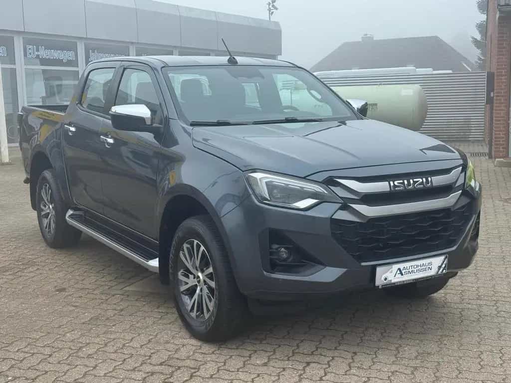 Isuzu D-Max Double Cab 4WD LS 11/2025-photo-1
