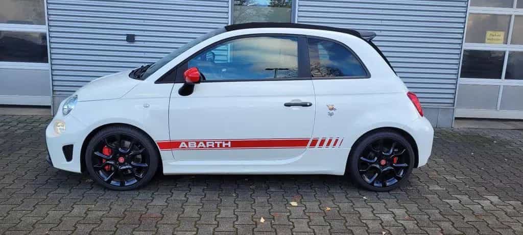 Abarth 595C Competizione 1.4 T-Jet 132 KW (180PS) 07/2017-photo-2